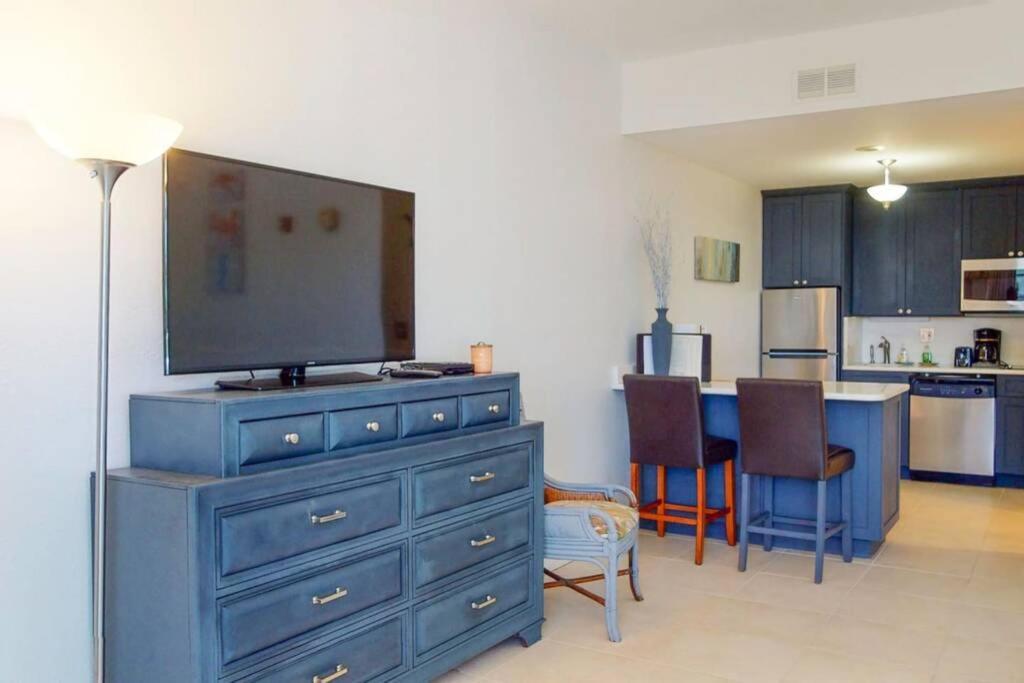 Sea Breeze, Studio 510, Beach Steps Away!+Pool+Wifi รัสกิน ภายนอก รูปภาพ